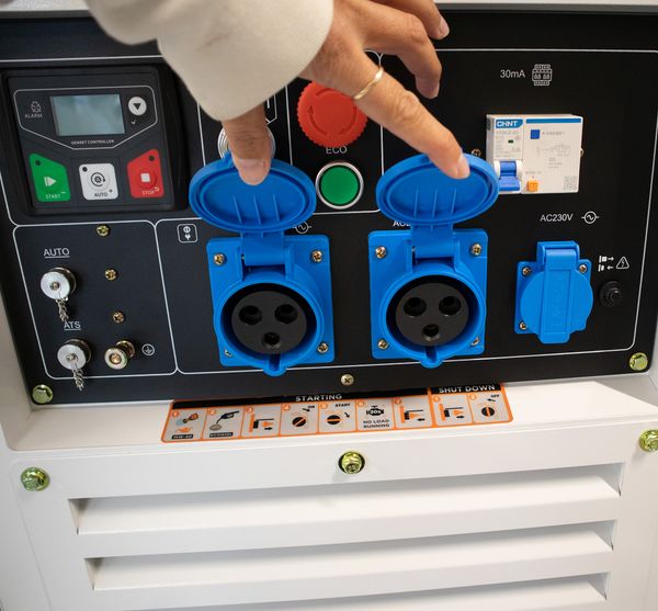 Hovedbilde HYUNDAI 6,5KW i Diesel Inverteraggregat - ...